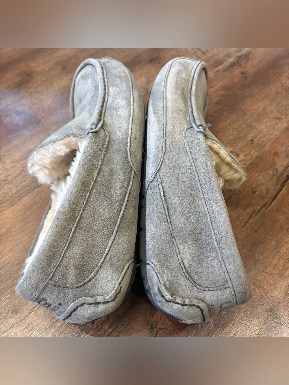 UGG Australia Ascot Slippers Men’s 13 Gray Suede Sheepskin Lined Moccasins